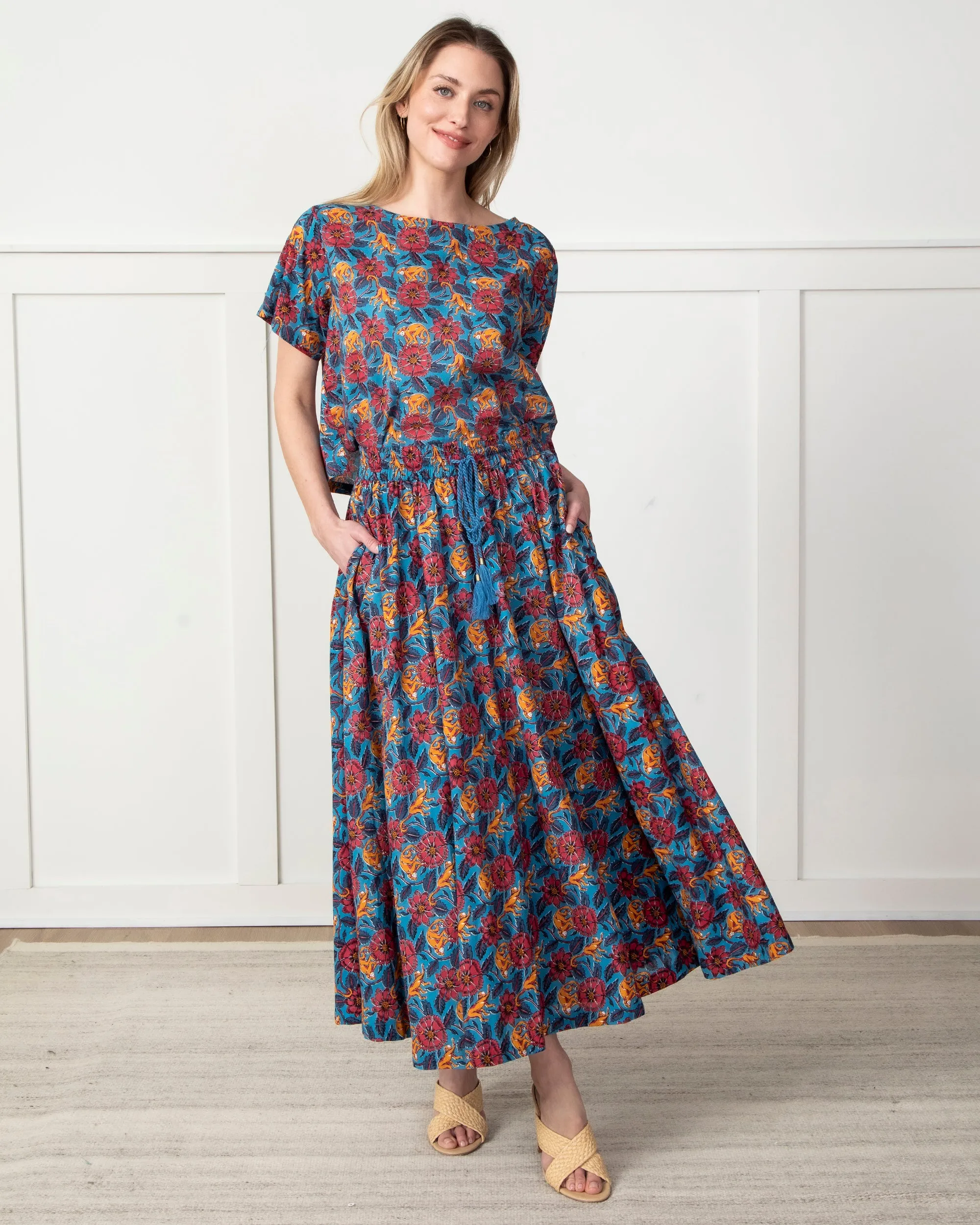 Leaps & Bounds - Carry On Skirt - Touch the Sky