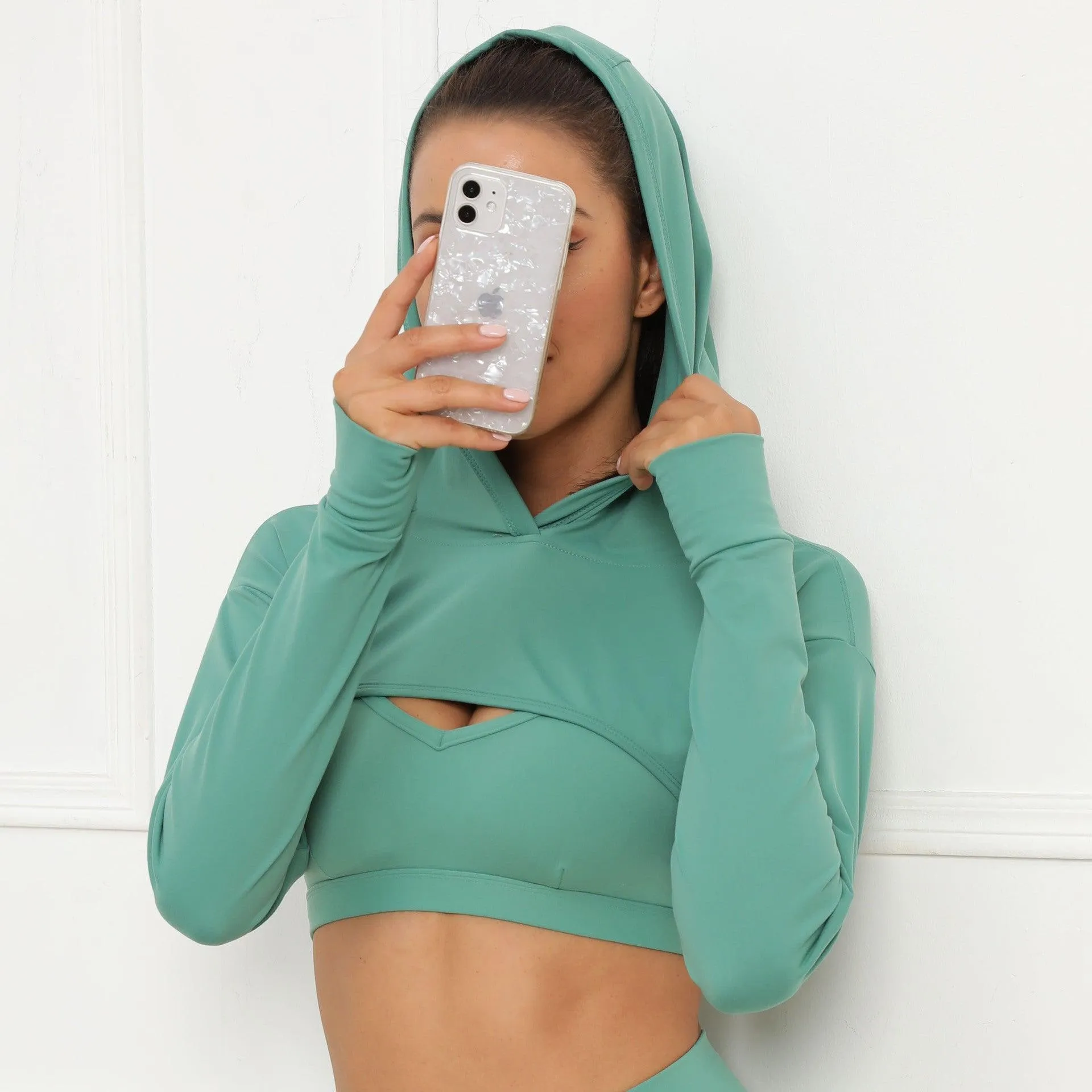 Long Sleeve Hooded Yoga Top - Cotton Blend Activewear for Women in Vibrant Colors