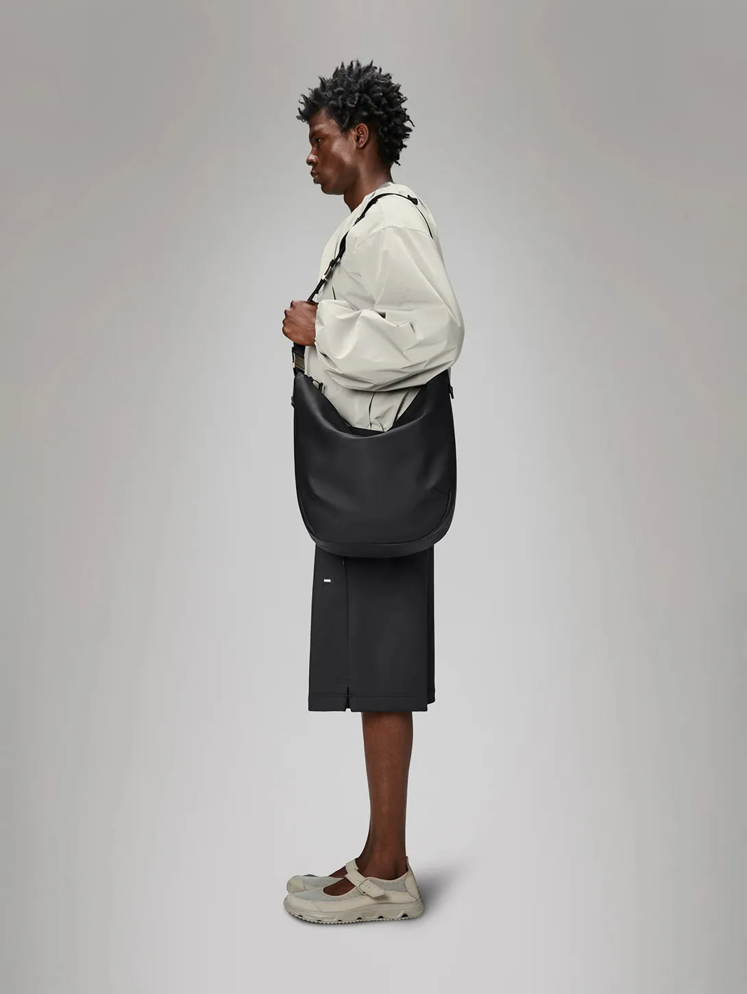 Valera Shoulder Bag Large - Black